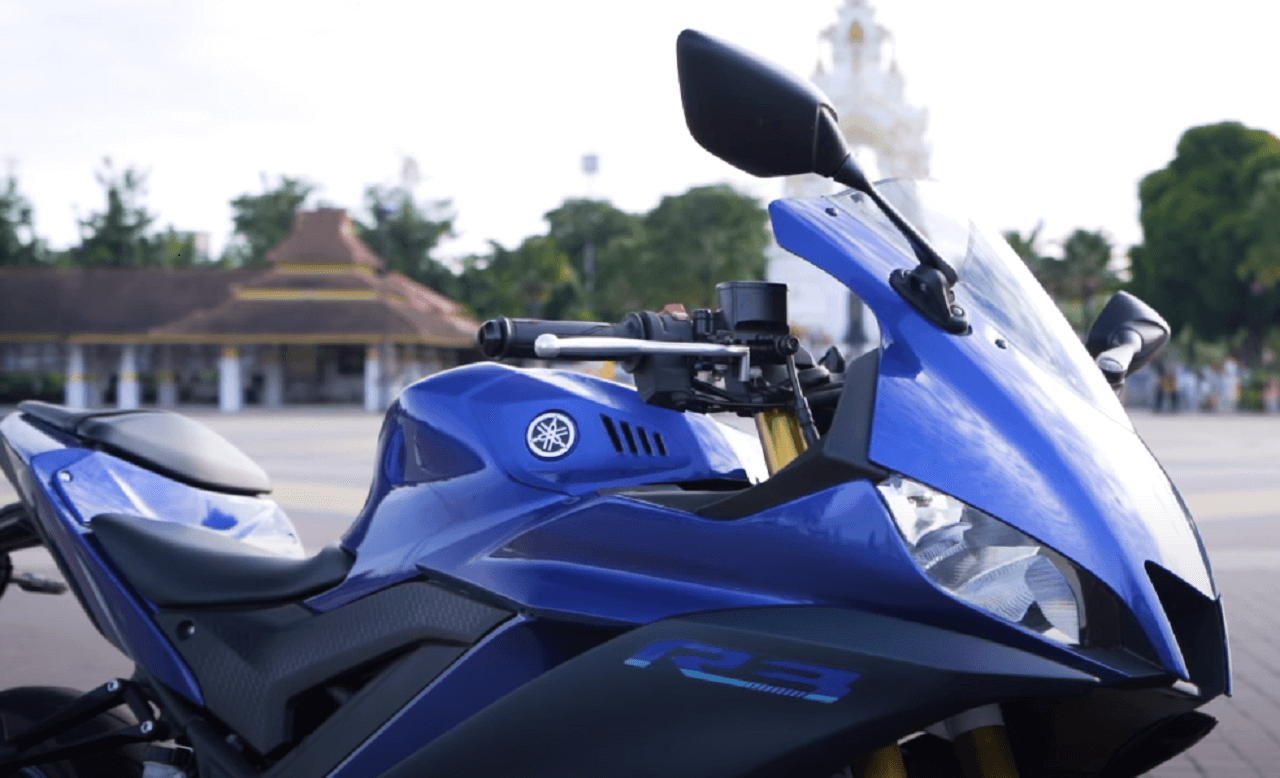 Yamaha R3 price in Kerala